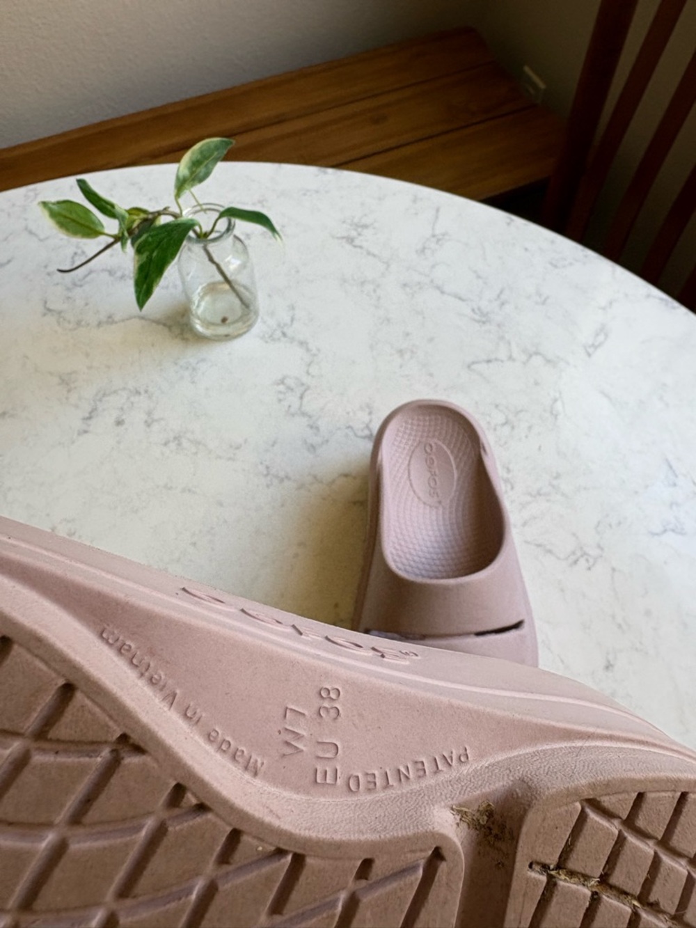 Oofos Women’s Slide Platform Sandals in Mauve - Picture 3 of 6